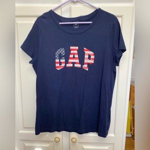Women’s extra-large T-shirt from the Gap